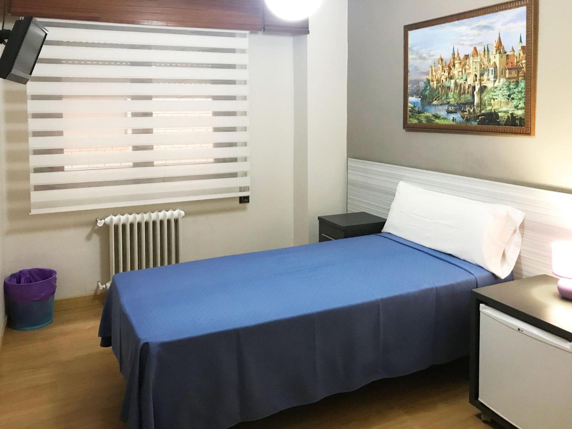 Pension Berceo Λογκρόνο Εξωτερικό φωτογραφία